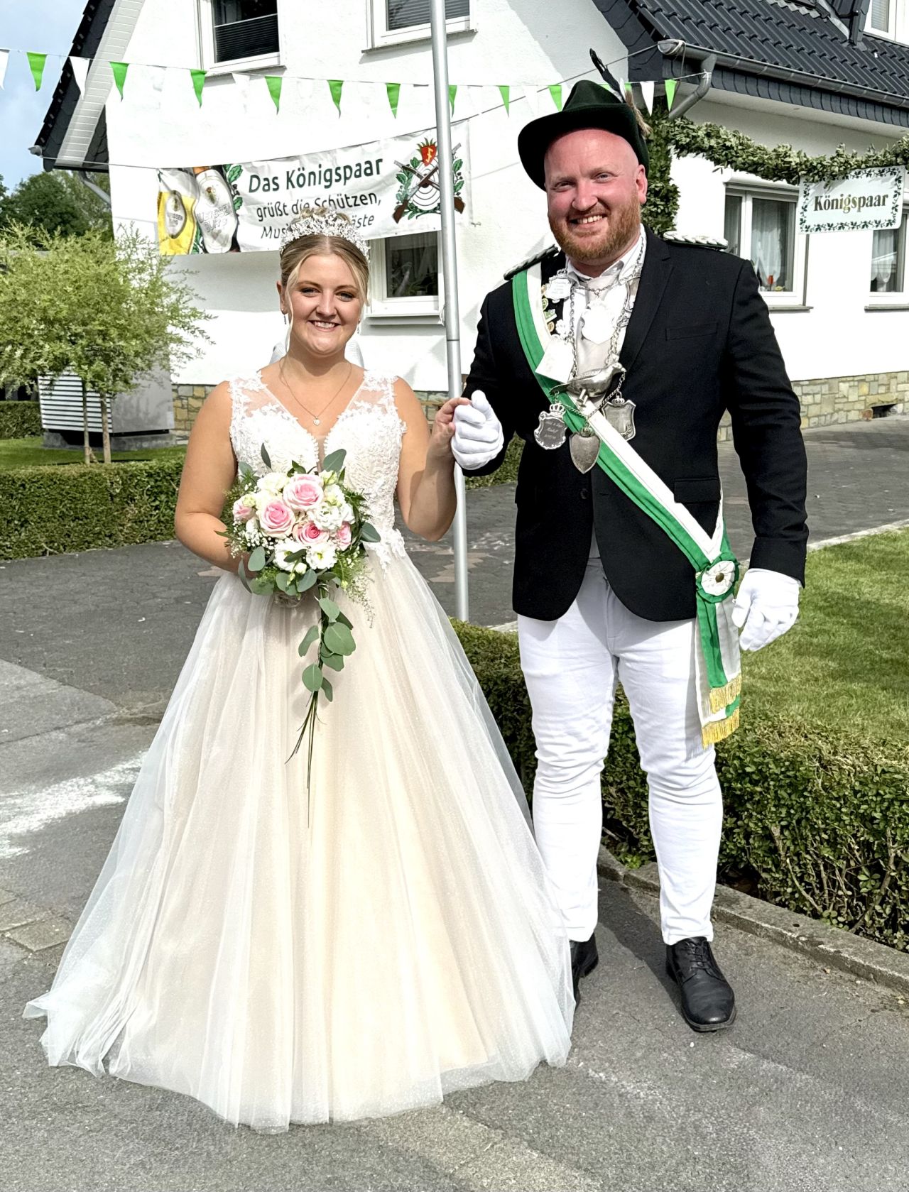 2025 - 2026 Dennis und Davina Ponzel